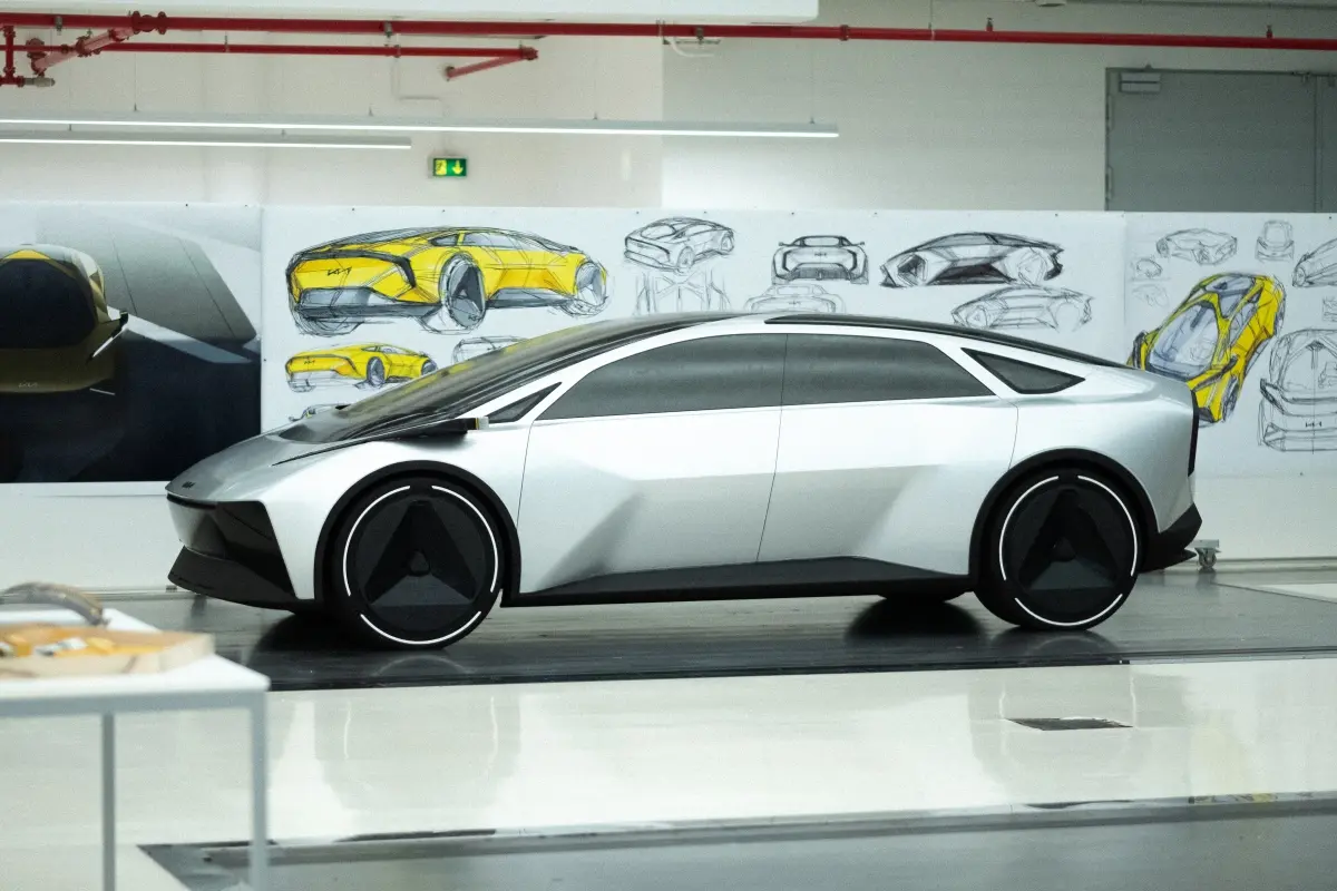 От эскиза до пространственной реальности: как Kia переосмысливает процесс дизайна автомобиля с помощью Apple Vision Pro